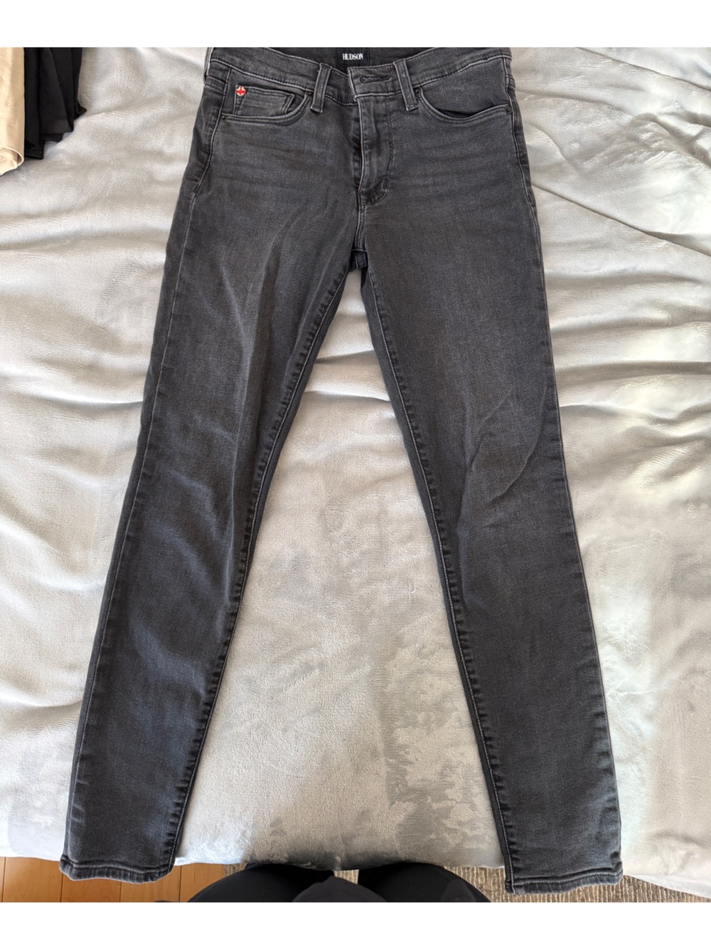 Hudson Jeans Black Mid-Rise Skinny Ankle Jeans